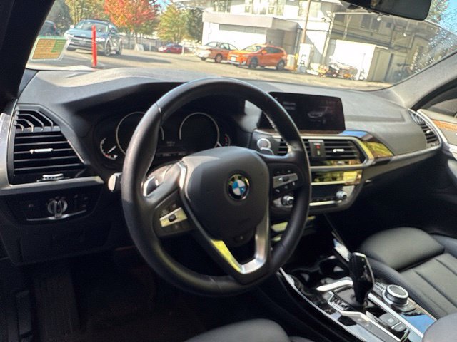 Used 2021 BMW X3 xDrive30i w/ Convenience Package AWD/4WD image 16