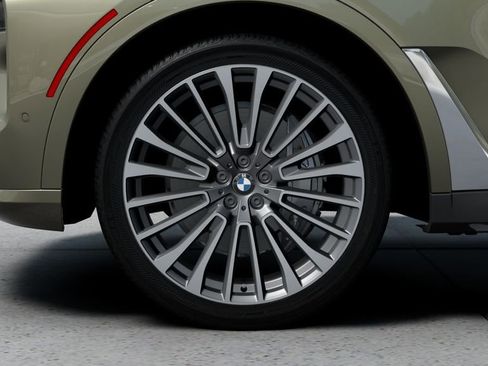 New 2026 BMW X7 xDrive40i w/ Executive Package AWD/4WD image 37