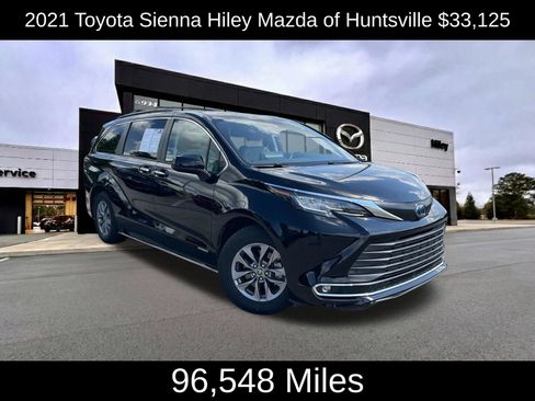 Used 2021 Toyota Sienna XLE FWD image 1