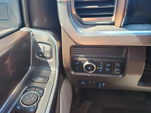 Used 2025 Ford F250 King Ranch w/ Chrome Package AWD/4WD image 24