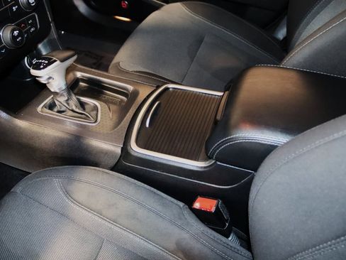 Used 2017 Dodge Charger R/T w/ Beats Audio Group image 31