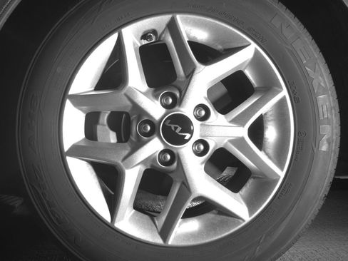 Used 2025 Kia Soul LX w/ LX Technology Package image 12