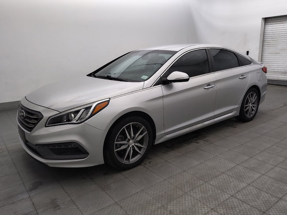 Used 2017 Hyundai Sonata Sport 2.0T FWD image 2