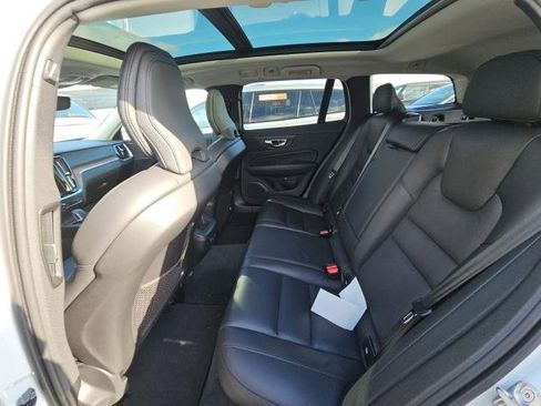 Certified 2025 Volvo V60 B5 Cross Country Plus image 6