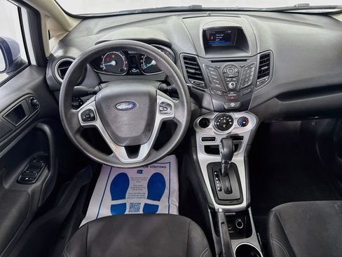 Used 2018 Ford Fiesta SE FWD image 25