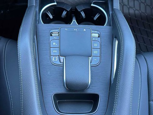 Used 2026 Mercedes-Benz GLE 450 4MATIC image 34