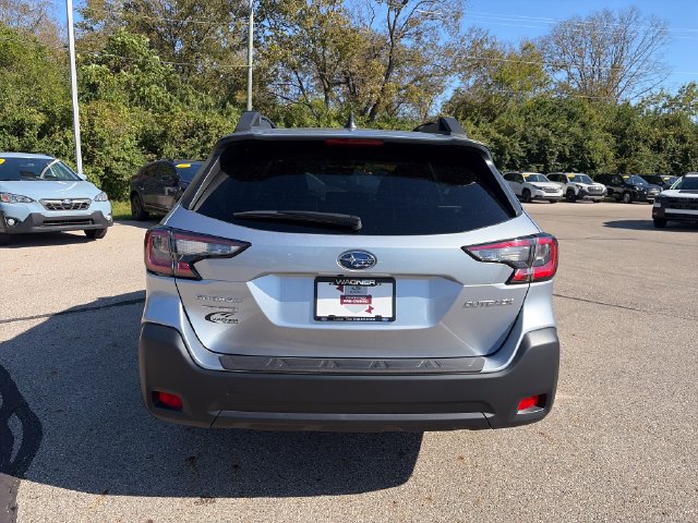 Certified 2025 Subaru Outback Premium w/ Popular Package #1A AWD/4WD image 6