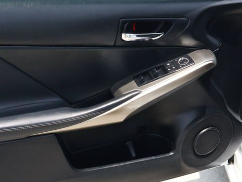 Used 2016 Lexus IS 200t w/ F Sport Package RWD image 15