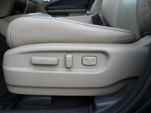 Used 2016 Honda Pilot Elite image 12