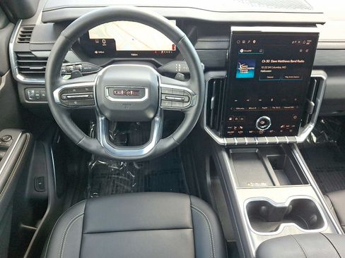 Used 2026 GMC Acadia Elevation w/ Black Edition FWD image 15