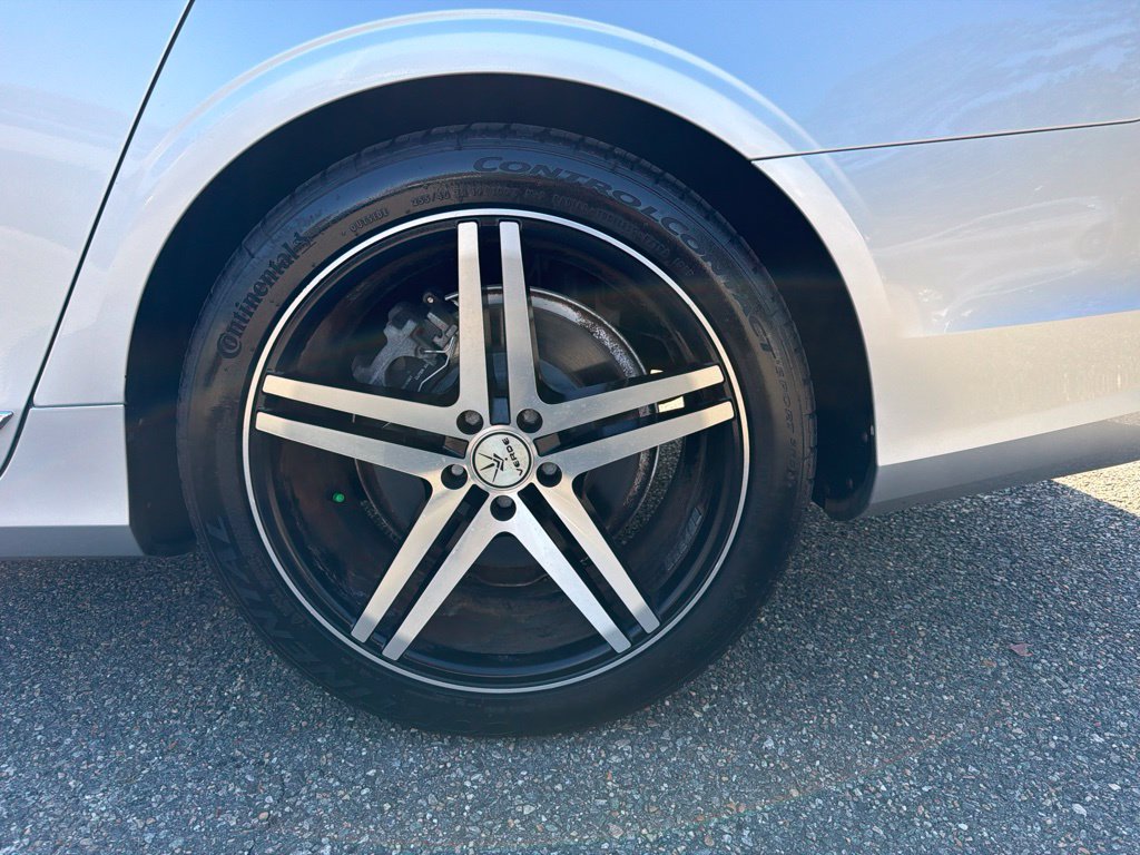 Used 2018 Volvo S90 T6 Inscription w/ Convenience Package AWD/4WD image 21
