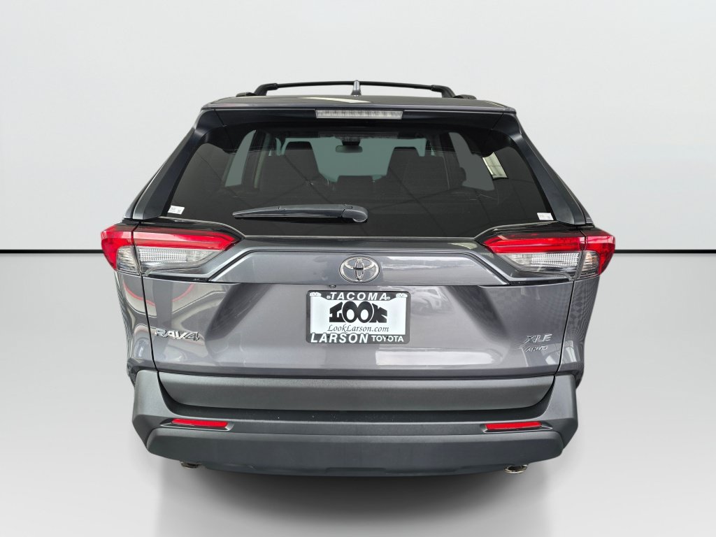 Used 2025 Toyota RAV4 XLE w/ Convenience Package AWD/4WD image 4