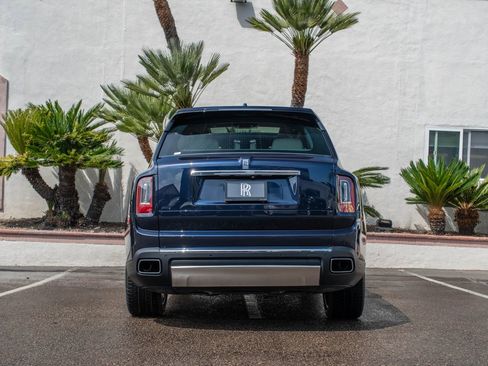 Used 2019 Rolls-Royce Cullinan image 43