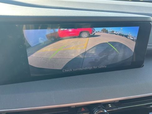 Used 2025 Nissan Murano SV image 14