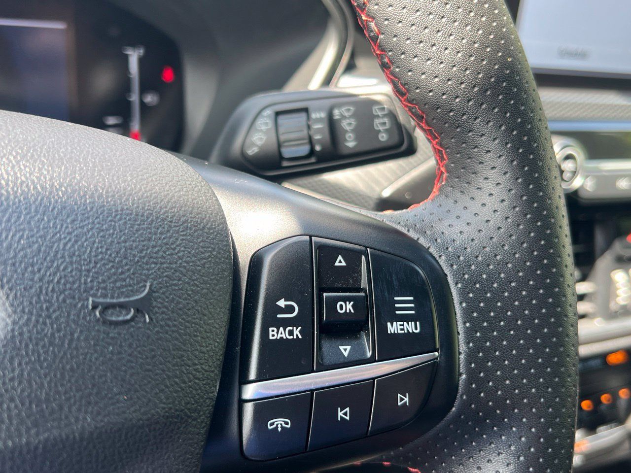 Used 2024 Ford Escape ST-Line FWD image 29