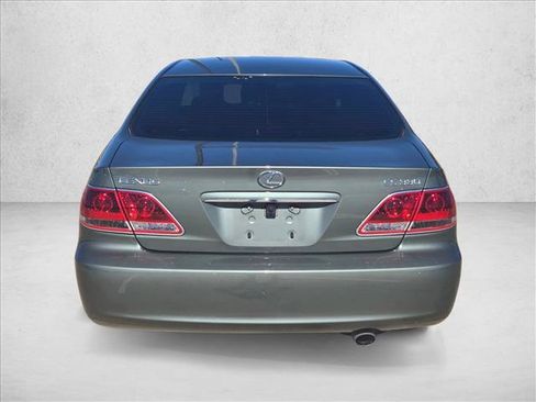 Used 2005 Lexus ES 330 image 6