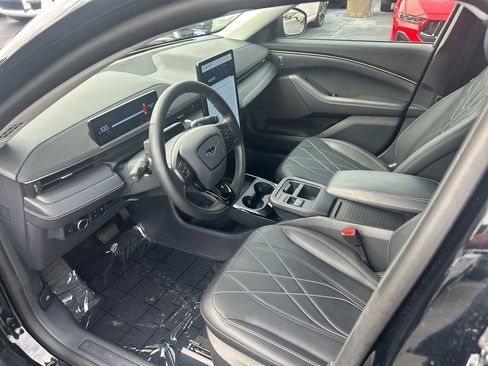 Used 2025 Ford Mustang Mach-E Select w/ Comfort Package Lite AWD/4WD image 11