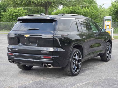 Certified 2025 Chevrolet Traverse High Country AWD/4WD image 7