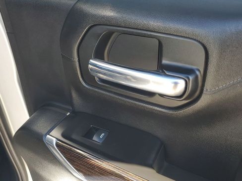 Used 2020 GMC Sierra 1500 SLE w/ SLE Value Package image 48