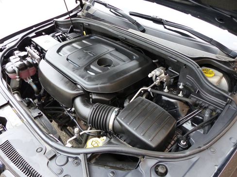 Used 2021 Jeep Grand Cherokee Limited AWD/4WD image 16