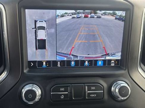 Used 2023 GMC Sierra 2500 AT4 w/ AT4 Premium Plus Package AWD/4WD image 21