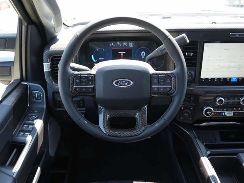 New 2026 Ford F250 Lariat w/ Black Appearance Package AWD/4WD image 19