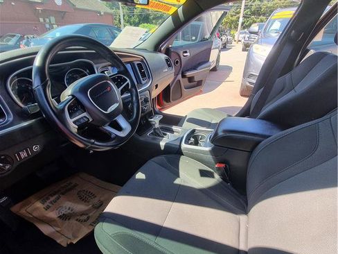 Used 2018 Dodge Charger R/T RWD image 8