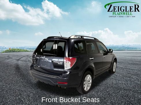 Used 2013 Subaru Forester 2.5X Premium w/ All-Weather Pkg image 9