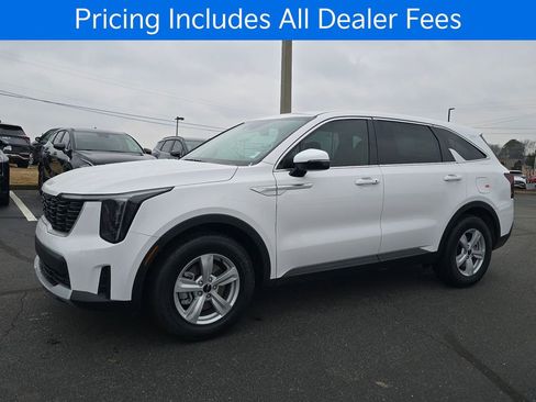 New 2026 Kia Sorento LX FWD image 7