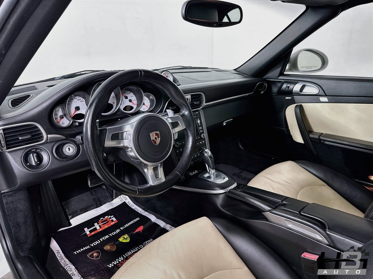 Used 2011 Porsche 911 Turbo S AWD/4WD image 9