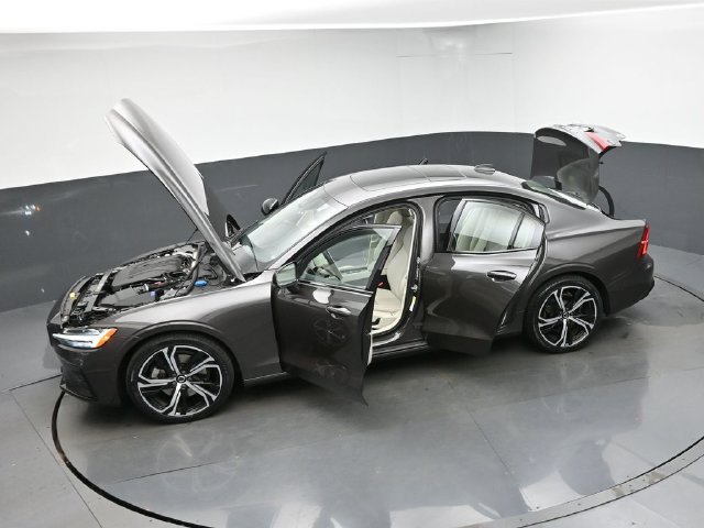 Used 2024 Volvo S60 B5 Plus w/ Climate Package AWD/4WD image 50