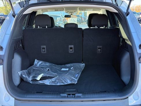 Certified 2025 Ford Escape Active w/ Cold Weather Package image 8