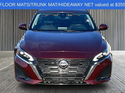 Used 2023 Nissan Altima 2.5 SV AWD/4WD image 4