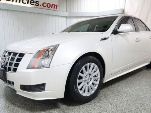 Used 2013 Cadillac CTS Luxury w/ Wood Trim Package image 2