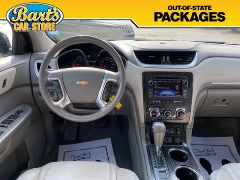 Used 2015 Chevrolet Traverse LT AWD/4WD image 23