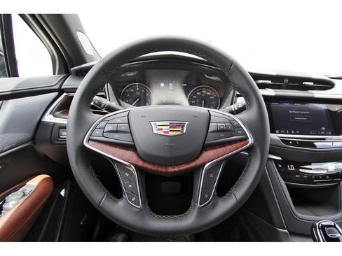 New 2026 Cadillac XT5 Premium Luxury w/ Driver Assist Package FWD image 13
