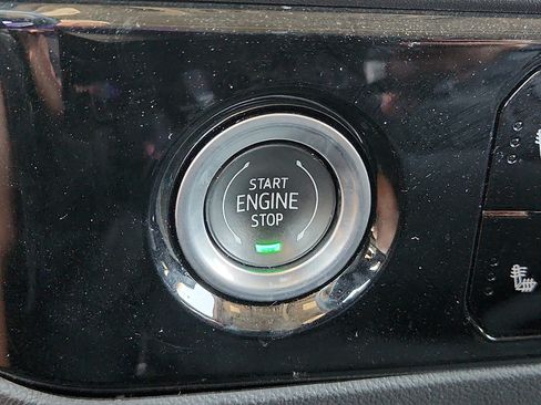 Used 2024 GMC Sierra 1500 Elevation AWD/4WD image 16