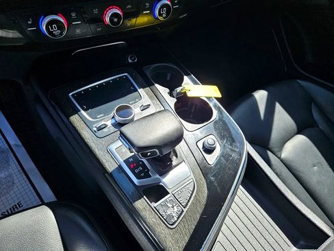 Used 2019 Audi Q7 3.0T Premium Plus image 15