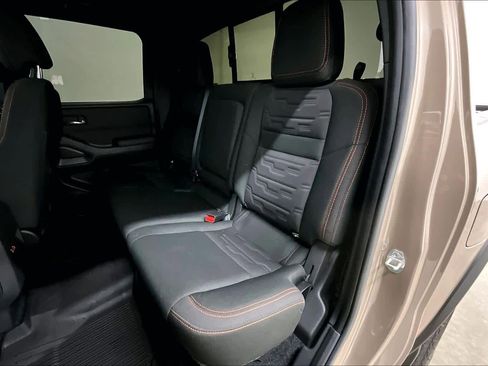 Used 2024 Nissan Frontier PRO-4X w/ Off-Road Protection Package image 21