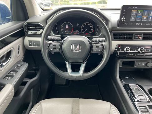 Used 2023 Honda Pilot EX-L image 18