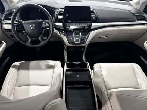 Used 2025 Honda Odyssey EX-L image 32