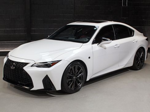 Used 2024 Lexus IS 350 F Sport RWD image 5