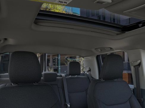 New 2026 Ford Maverick XLT w/ XLT Luxury Package AWD/4WD image 14