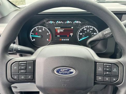 New 2025 Ford F550 4x4 Regular Cab Super Duty image 21