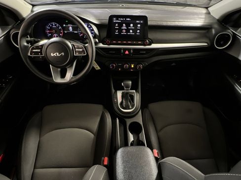 Used 2023 Kia Forte LXS w/ LXS Technology Package image 21