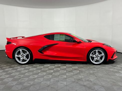 Used 2020 Chevrolet Corvette Stingray Coupe w/ Z51 Performance Package image 5