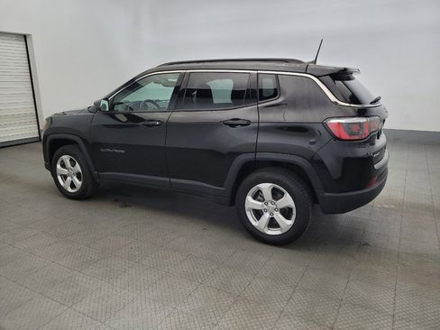Used 2017 Jeep Compass Latitude w/ Popular Equipment Group image 3