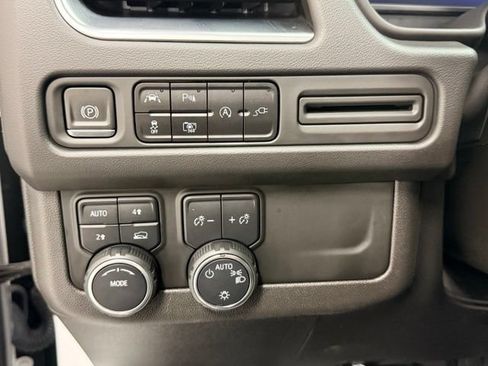 Certified 2022 Chevrolet Tahoe RST w/ Luxury Package AWD/4WD image 15