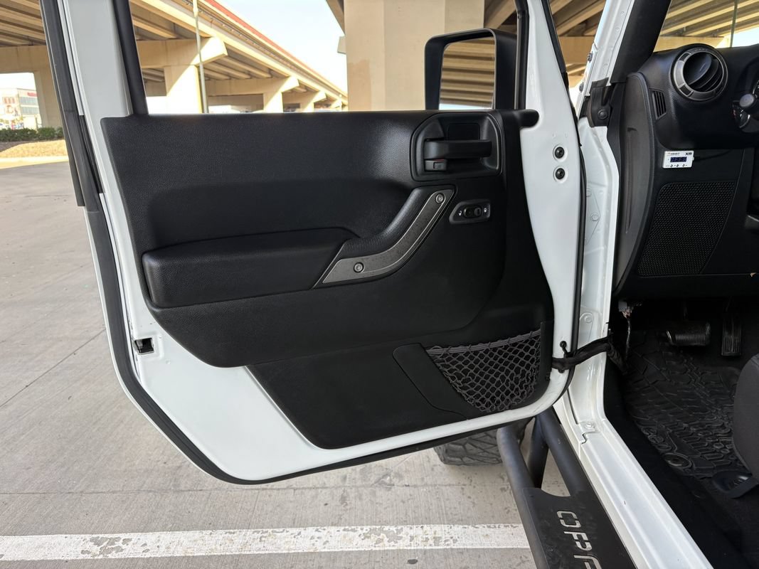 Used 2018 Jeep Wrangler Unlimited Sport S AWD/4WD image 21