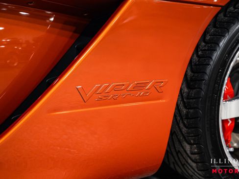 Used 2005 Dodge Viper SRT-10 w/ Copperhead Edition Group image 14